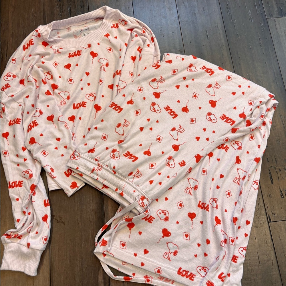 American Eagle Outfitters Pink and Red Heart Print Pajamas